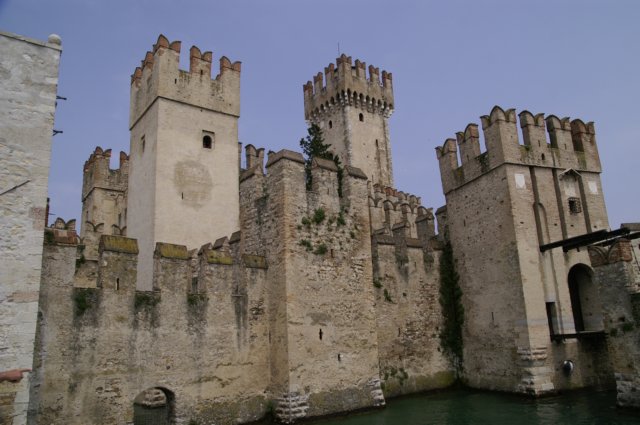 photo3.jpg
