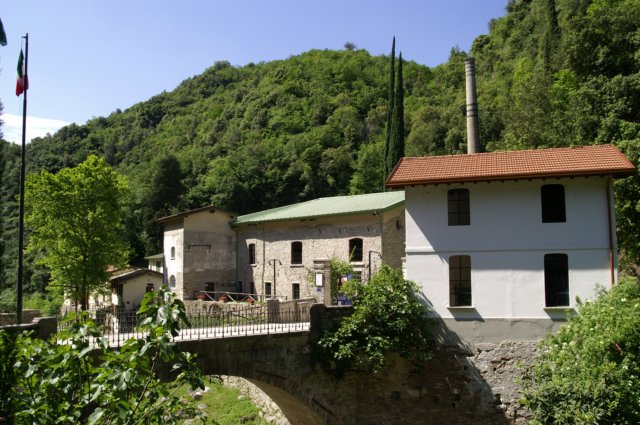 photo4.jpg