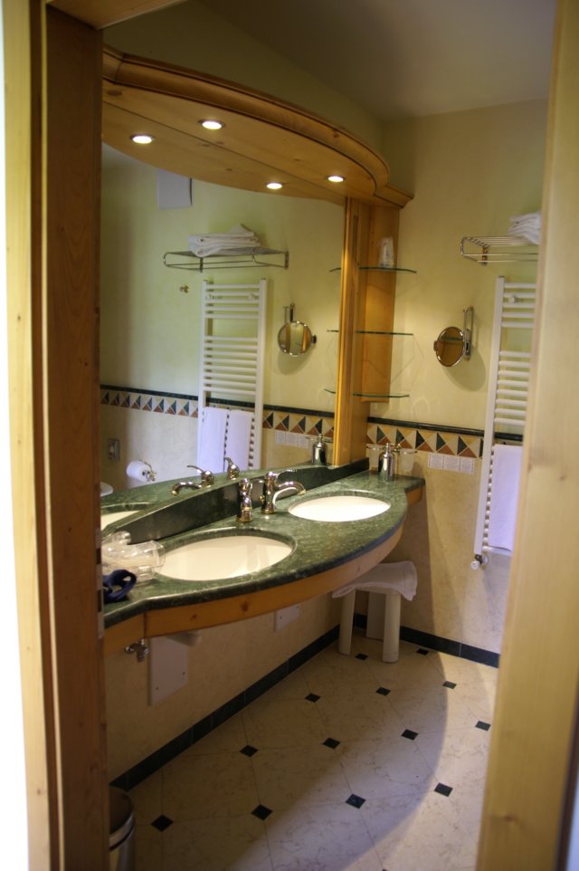 photo13.jpg