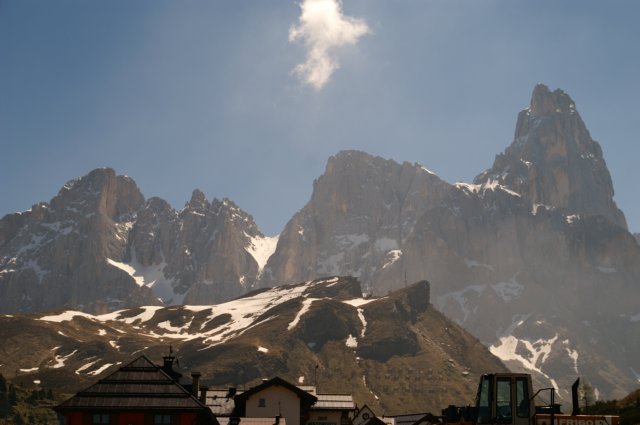 photo1.jpg