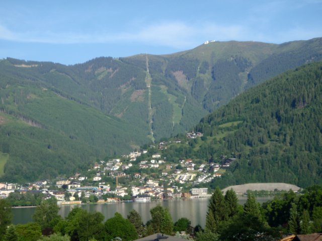 photo1.jpg