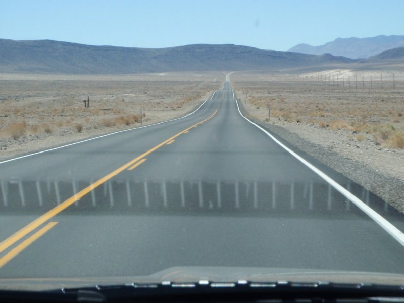 wezakkenafnaardeathvalley.jpg